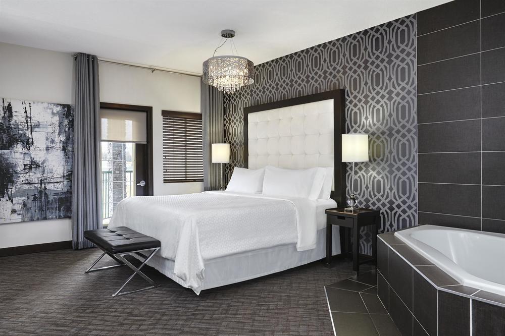 โฟร์ พอยต์ บาย เชอราตัน โฮเต็ล แอนด์ สวีท แคลกรีเวสต์ Hotel คาลการี ภายนอก รูปภาพ